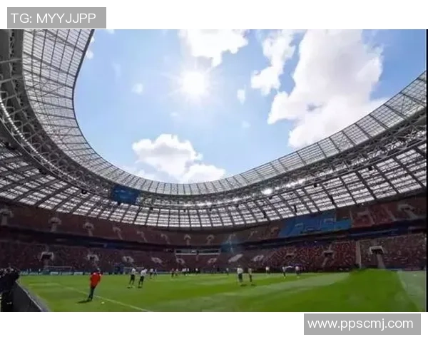 足球明星短裤收藏指南精选图片带你领略球场风采与时尚魅力